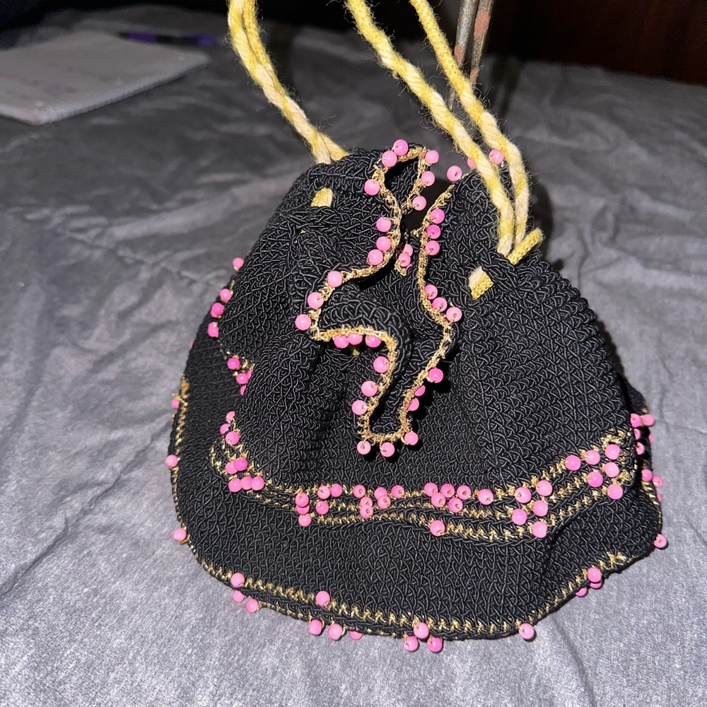Vintage bucket bag